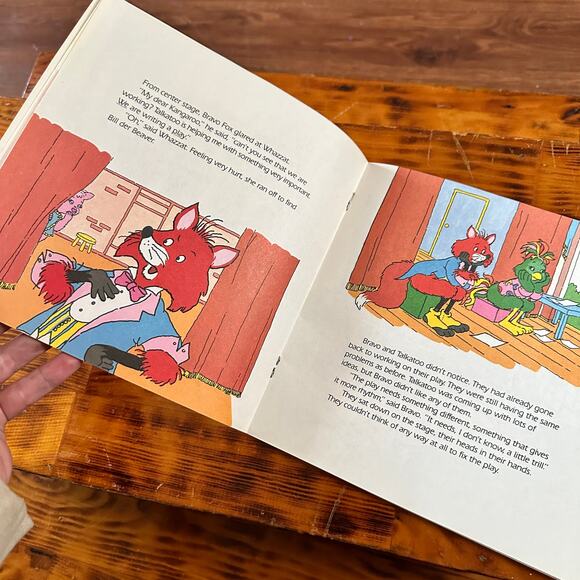 Vintage 1987 Zoobilee Zoo Best Friends Paperback Book - Picture 4 of 8